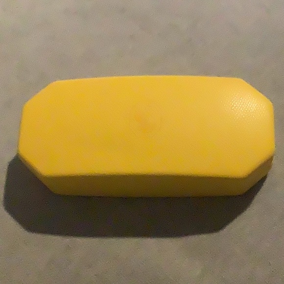 SWAROVSKI Hard Case/Yellow Eyeglass Case & Cleaning Cloth - Picture 3 of 8